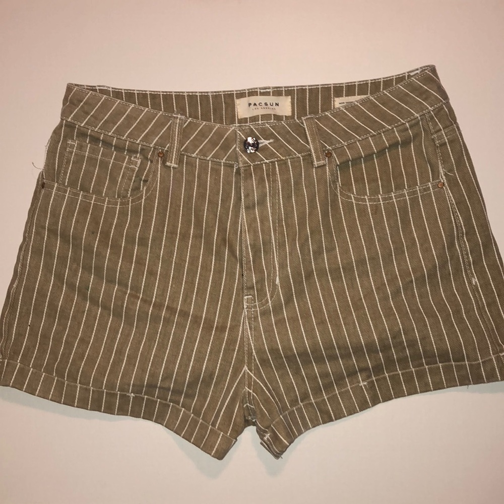 striped mom shorts